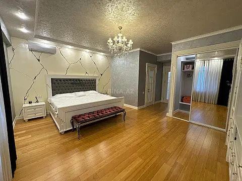 Satılır 6 otaqlı mənzil 800 m²