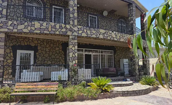 Satılır 7 otaqlı həyət evi 250 m² — Bakı, Novxanı 7 otaq 250.00 m²