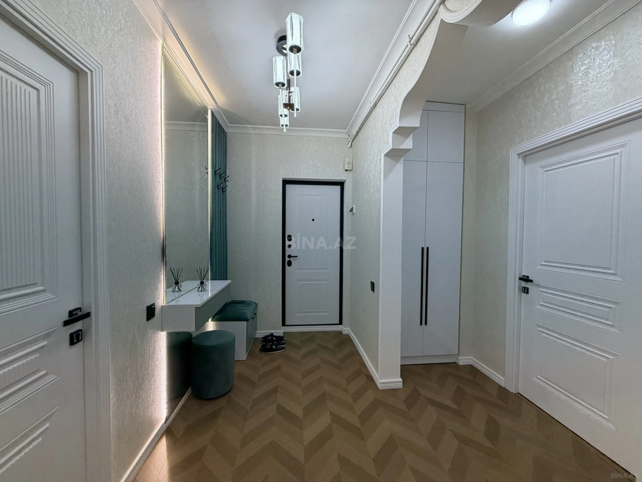 Satılır 3 otaqlı mənzil 80 m²