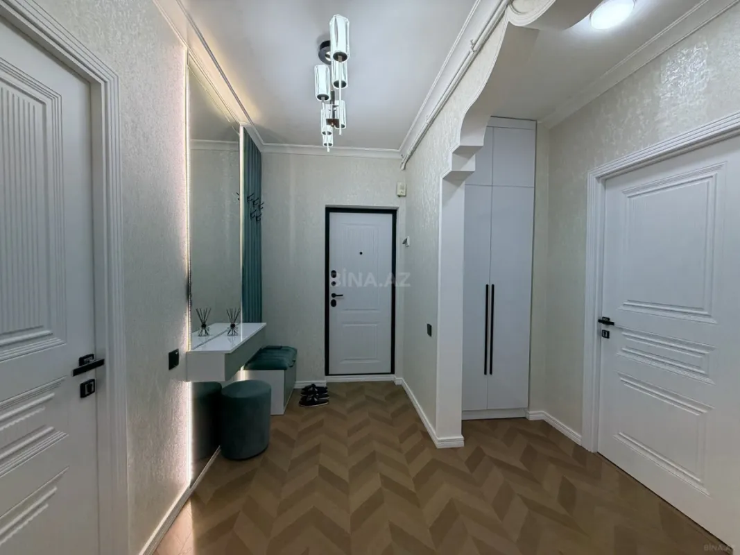 Satılır 3 otaqlı mənzil 80 m²