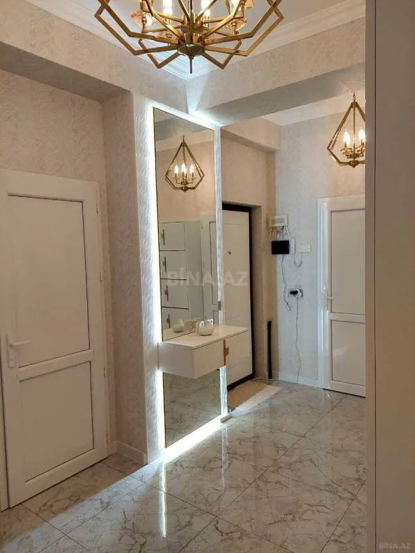Satılır 3 otaqlı mənzil 87 m²