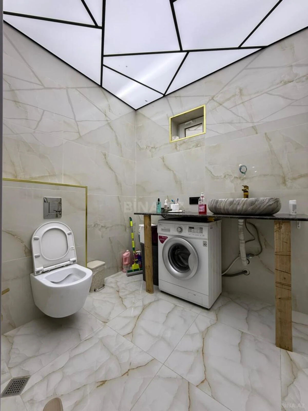 Satılır 4 otaqlı həyət evi 127 m²