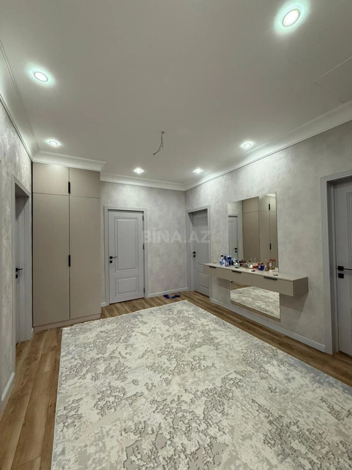 Satılır 4 otaqlı həyət evi 127 m²