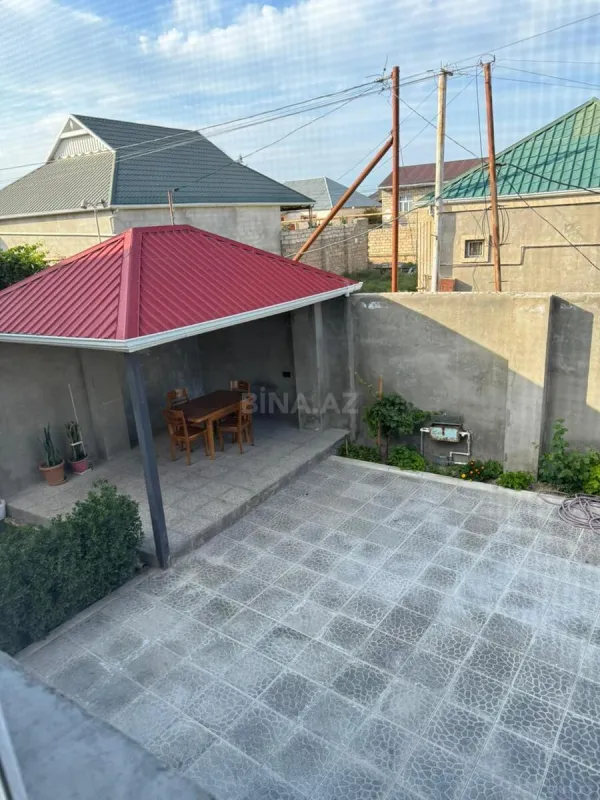 Satılır 4 otaqlı həyət evi 127 m²