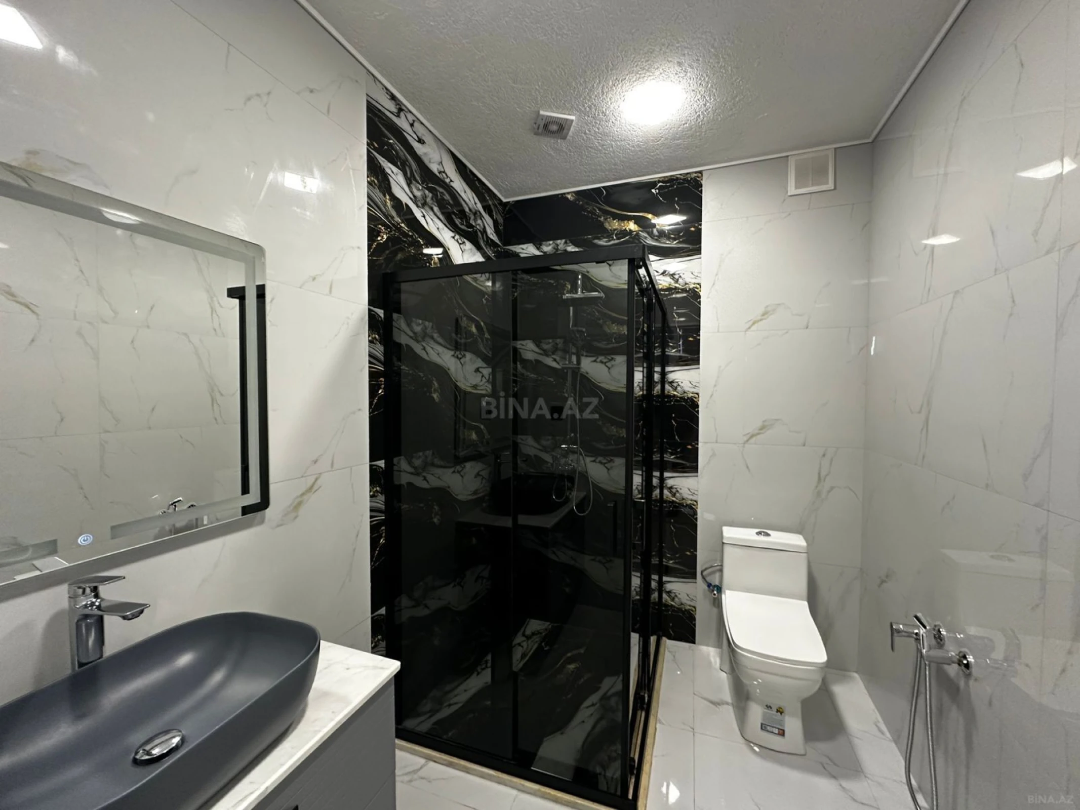 Satılır 4 otaqlı həyət evi 155 m²