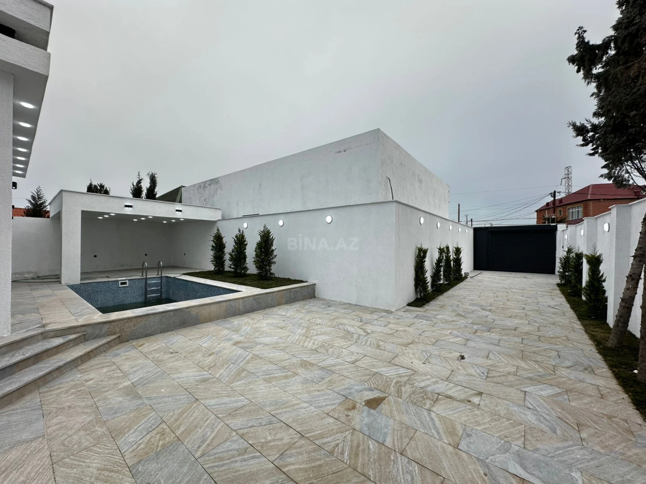 Satılır 4 otaqlı həyət evi 155 m²