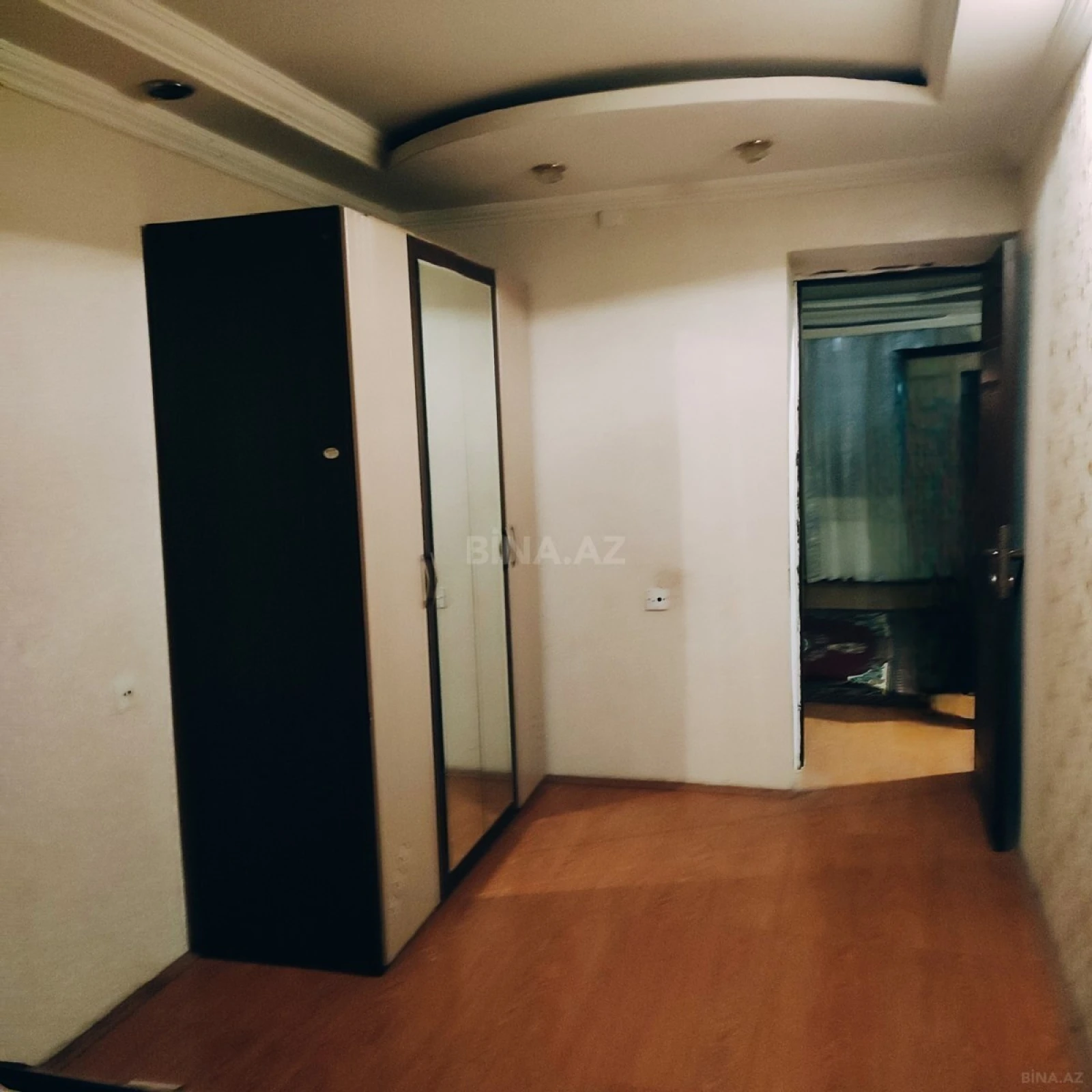 Satılır 2 otaqlı mənzil 45 m²