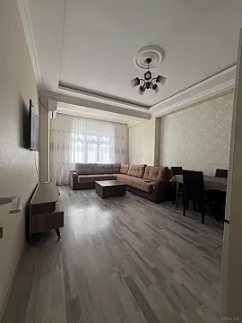 Kirayə verilir 2 otaqlı mənzil 70 m² — Bakı 2 otaq 70.00 m²
