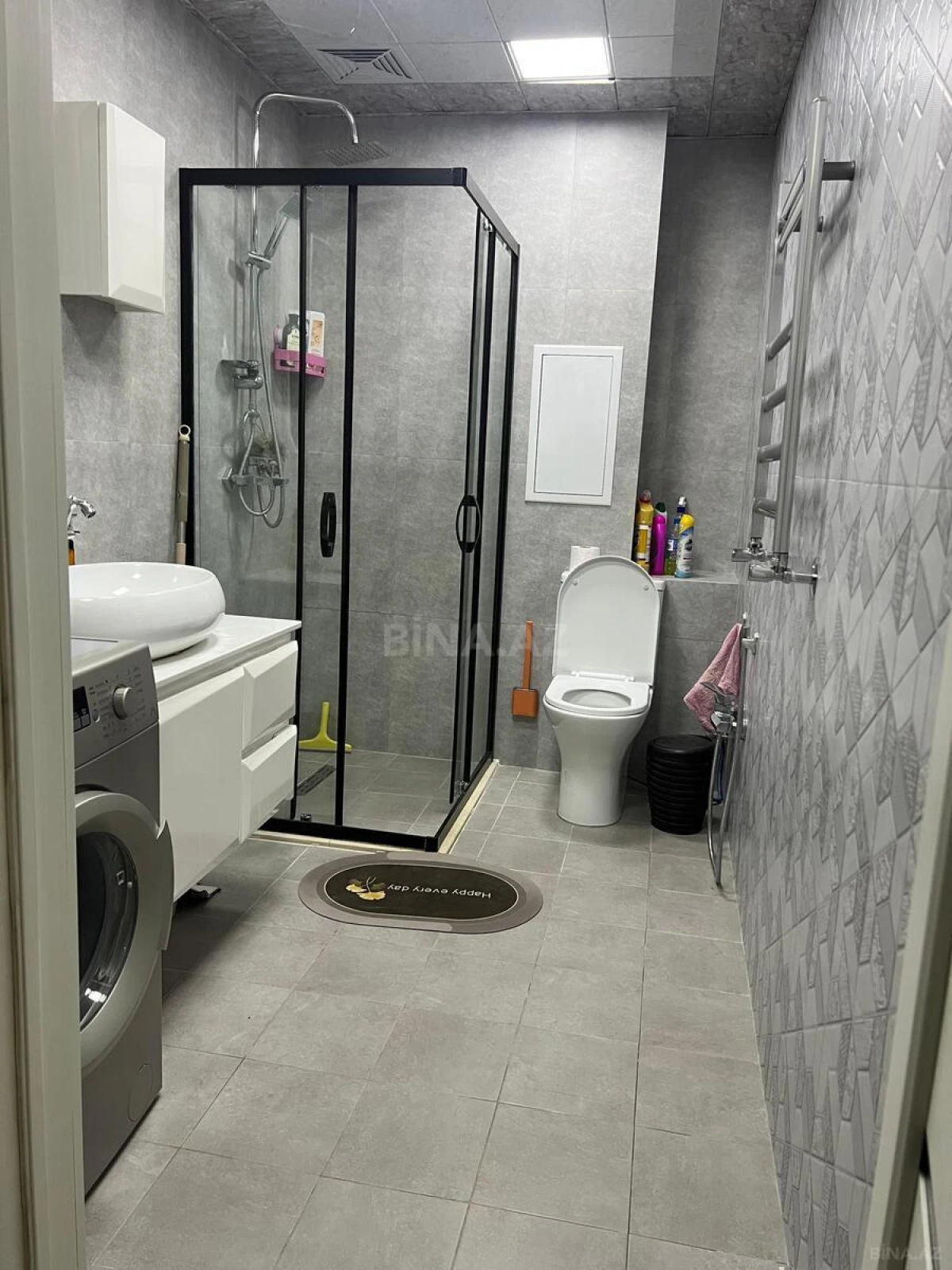 Kirayə verilir 2 otaqlı mənzil 75 m²