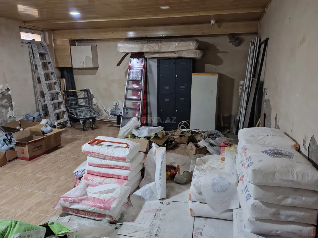 Kirayə verilir obyekt 200 m²