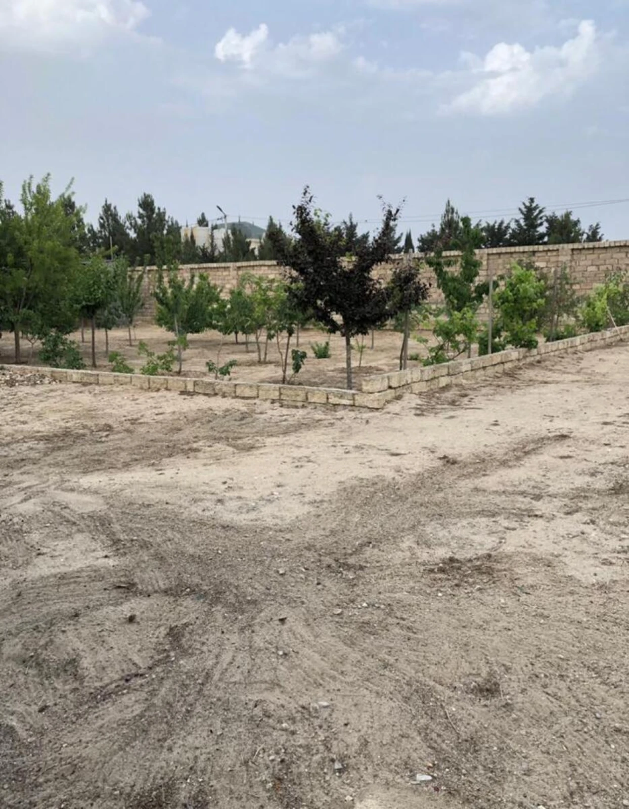 Satılır torpaq sahəsi 12 m²