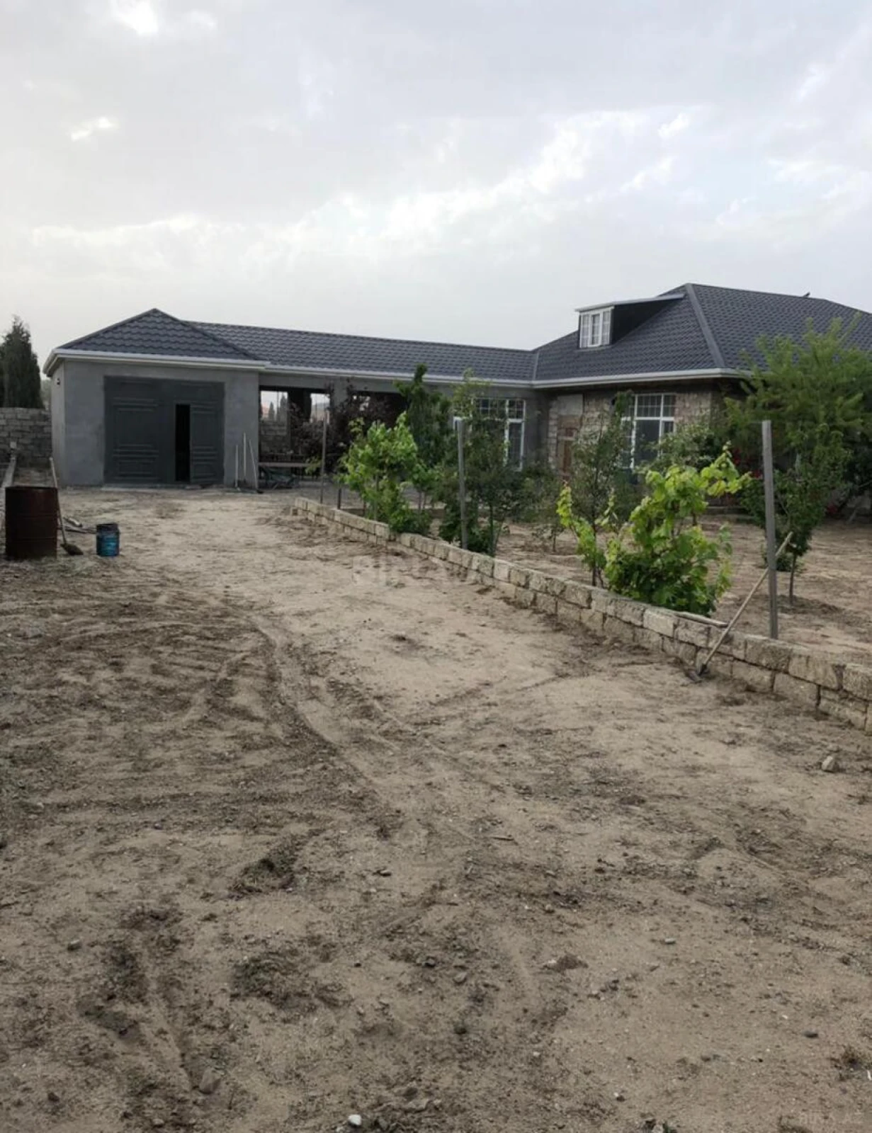 Satılır torpaq sahəsi 12 m²