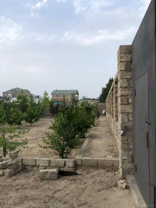 Satılır torpaq sahəsi 12 m²