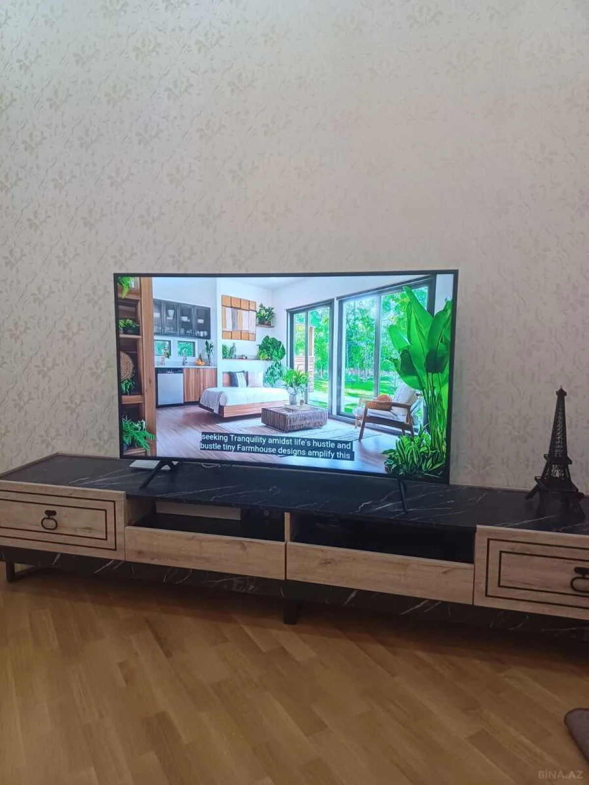 Kirayə verilir 2 otaqlı mənzil 120 m²