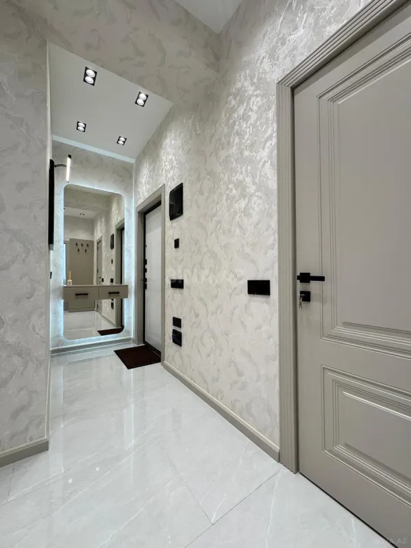 Satılır 2 otaqlı mənzil 80 m²