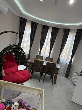 Satılır 3 otaqlı həyət evi 200 m²