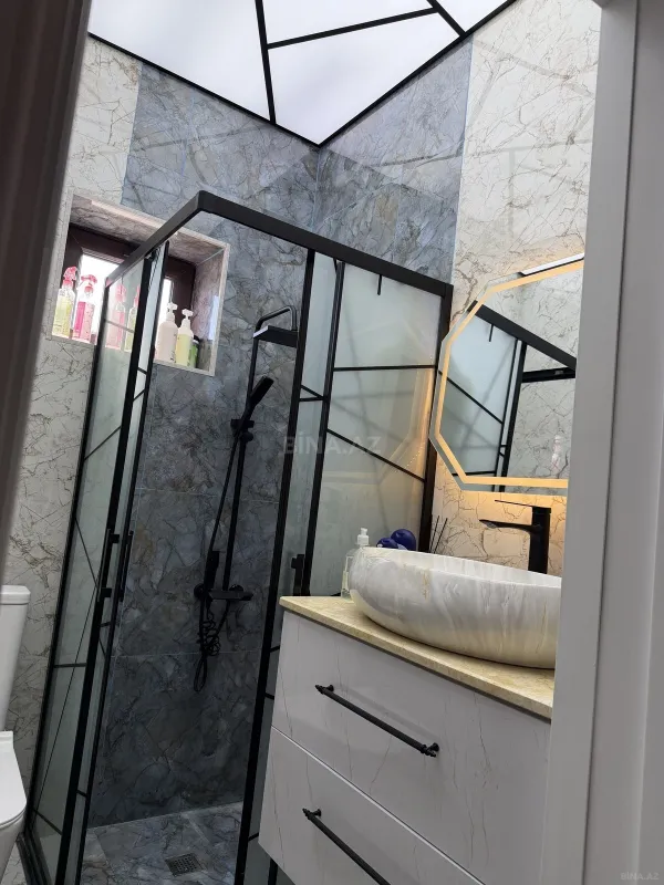 Satılır 3 otaqlı həyət evi 200 m²