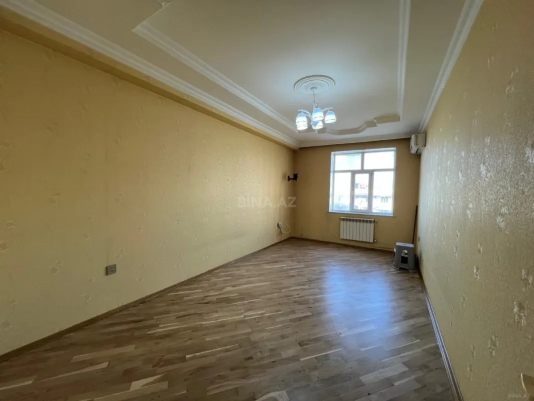 Satılır 2 otaqlı mənzil 88 m²
