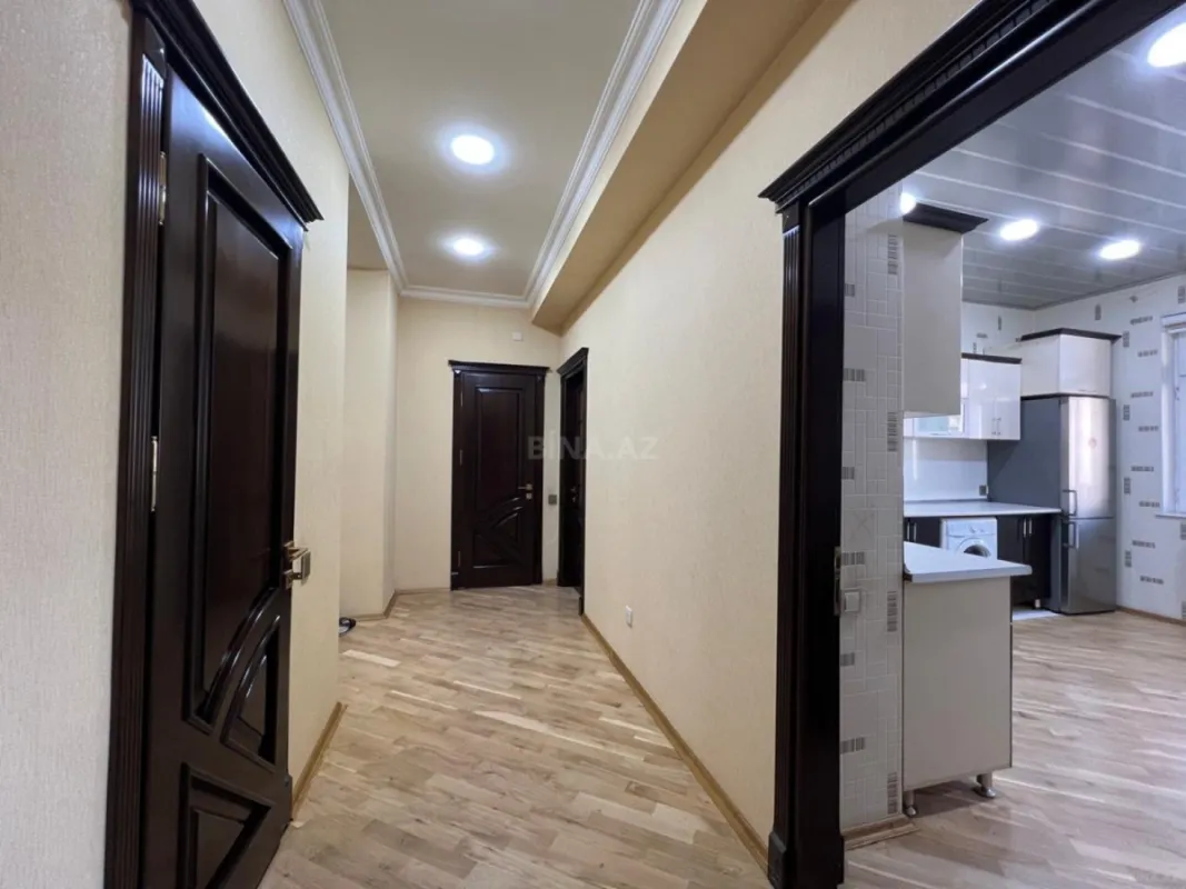 Satılır 2 otaqlı mənzil 88 m²