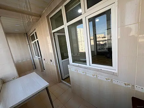 Satılır 2 otaqlı mənzil 88 m²