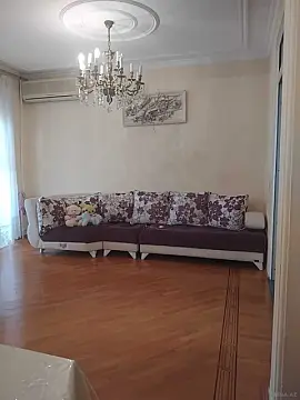 Satılır 3 otaqlı mənzil 60 m²