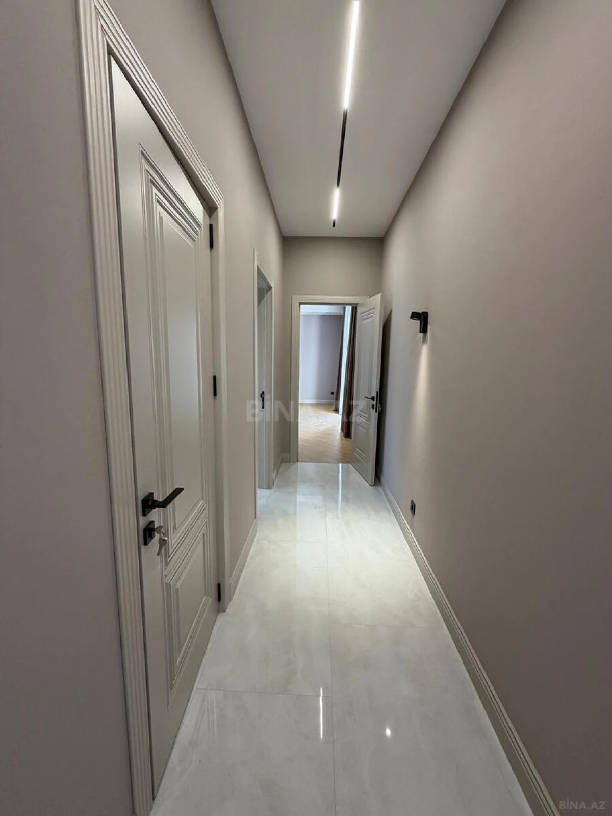 Satılır 4 otaqlı həyət evi 178 m²