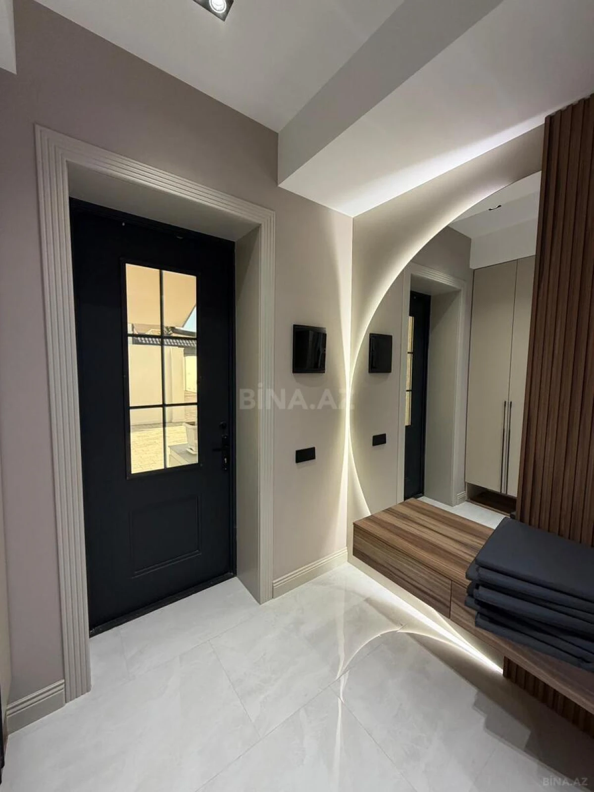 Satılır 4 otaqlı həyət evi 178 m²