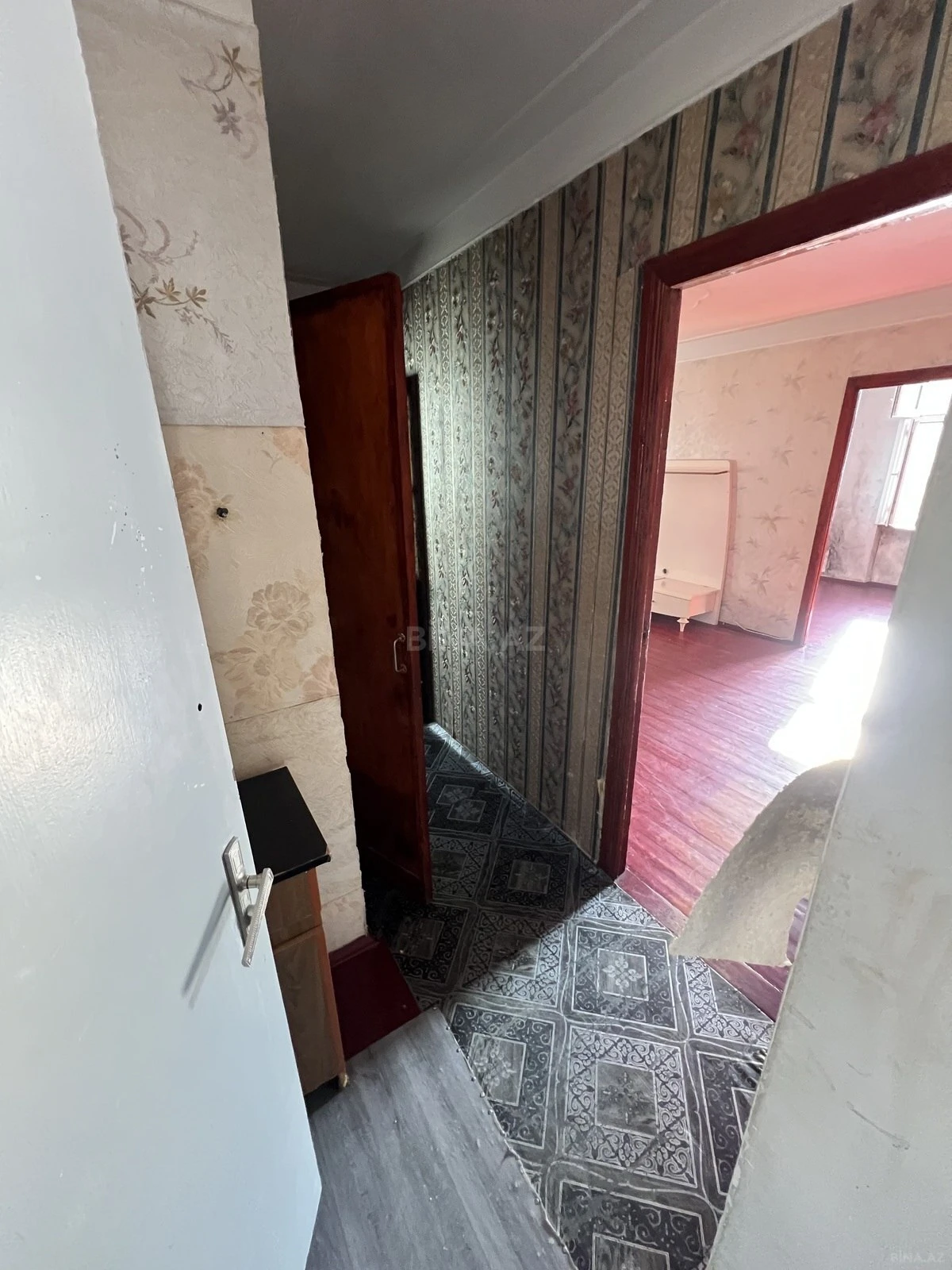 Satılır 2 otaqlı mənzil 45 m²