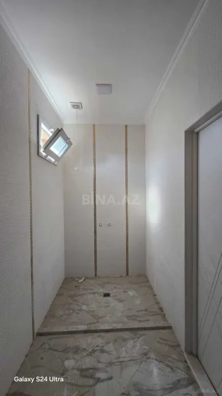 Satılır 5 otaqlı həyət evi 147 m²