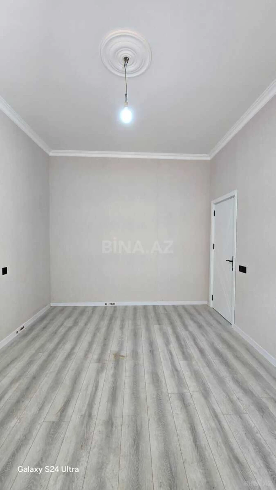 Satılır 5 otaqlı həyət evi 147 m²