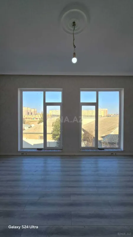 Satılır 5 otaqlı həyət evi 147 m²