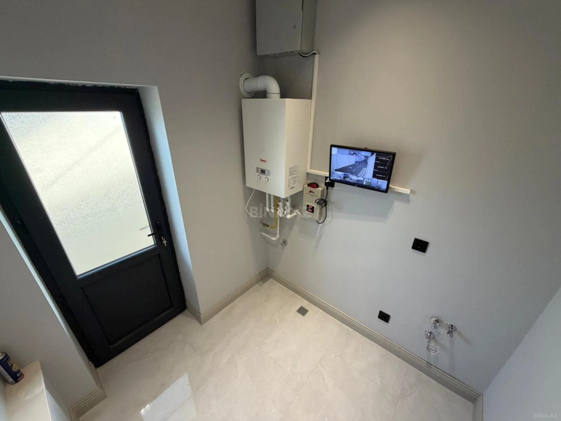 Satılır 4 otaqlı həyət evi 190 m²