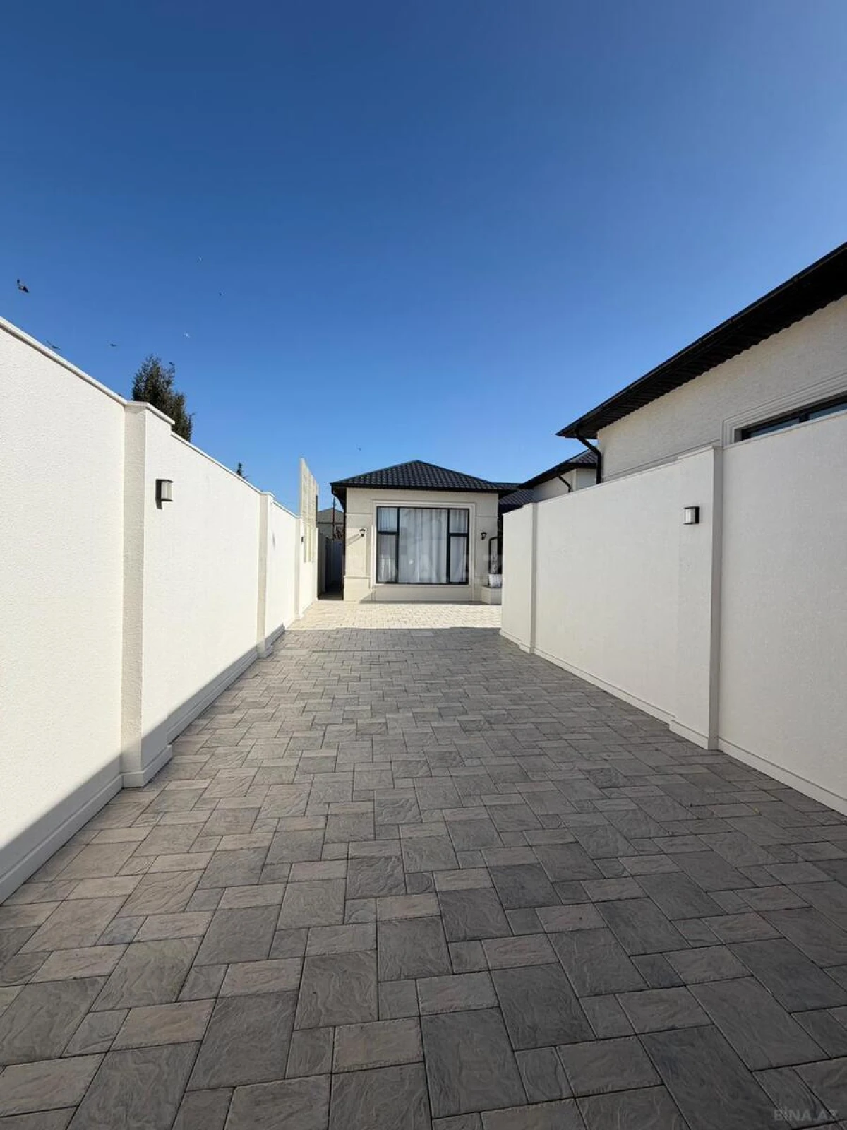 Satılır 4 otaqlı həyət evi 190 m²