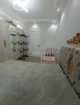 Kirayə verilir 2 otaqlı mənzil 75 m²