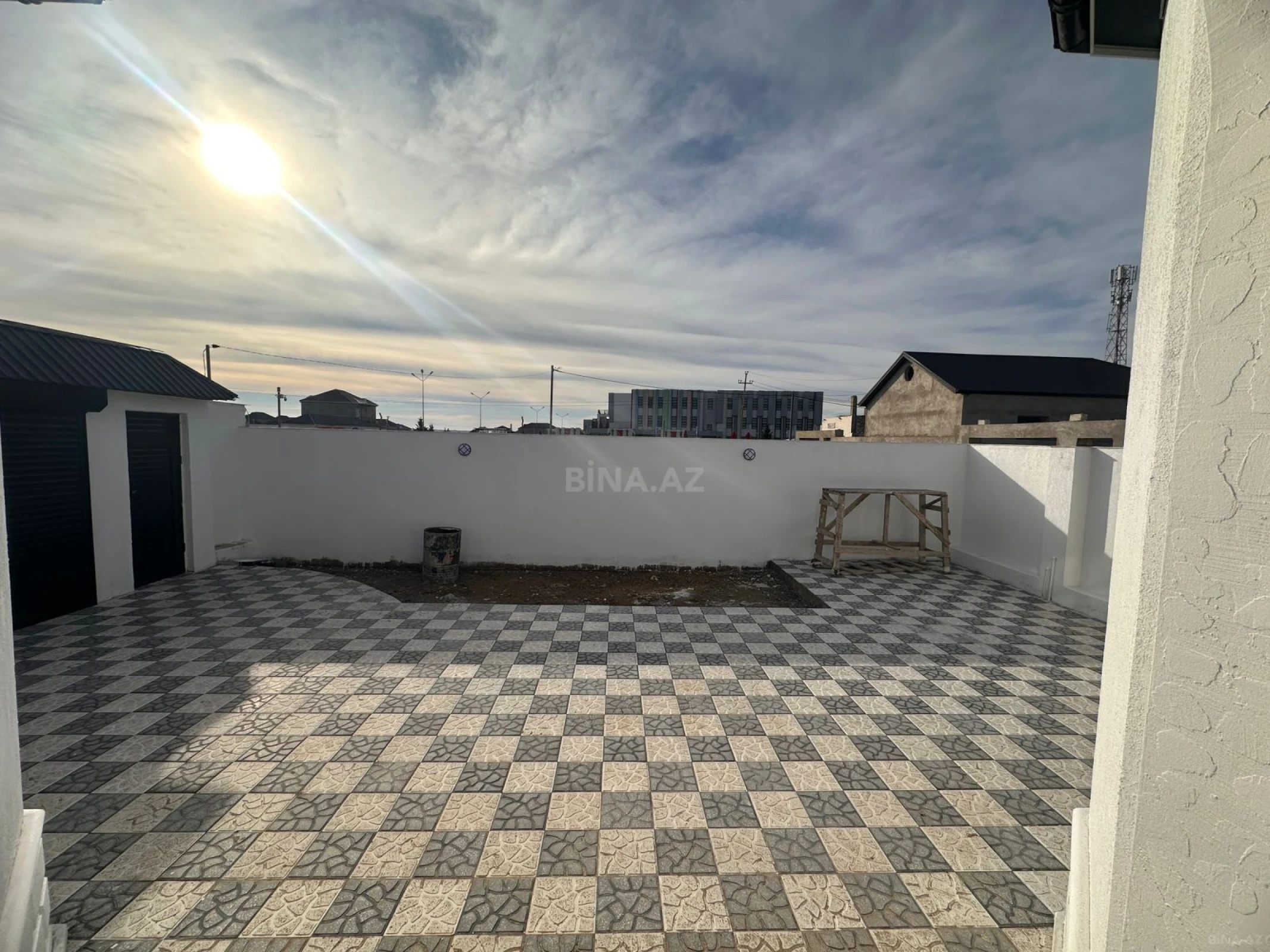 Satılır 4 otaqlı həyət evi 138 m²