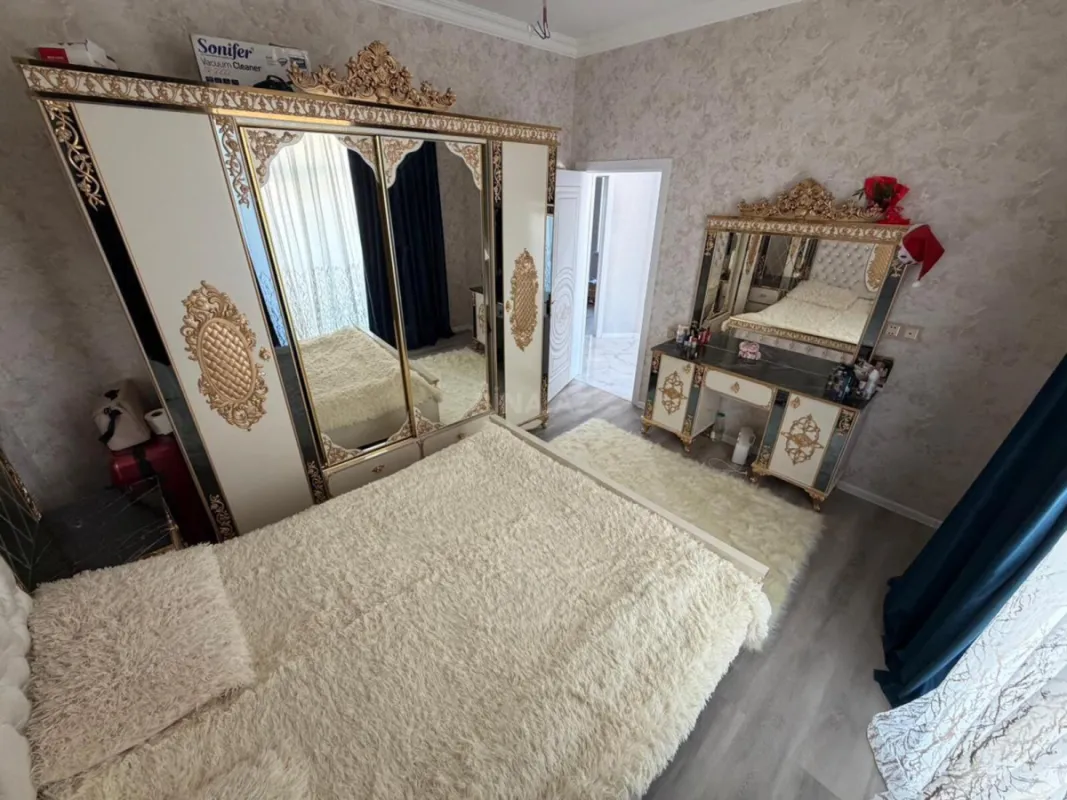 Satılır 4 otaqlı həyət evi 170.5 m²