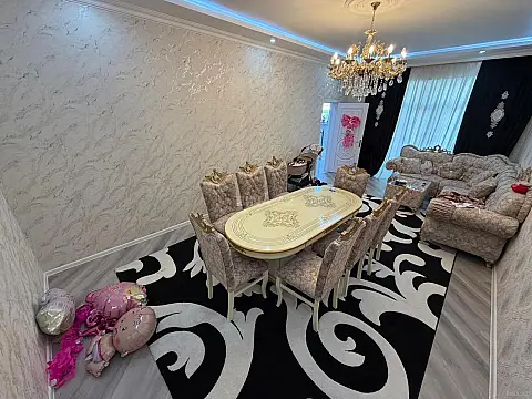 Satılır 4 otaqlı həyət evi 170.5 m²