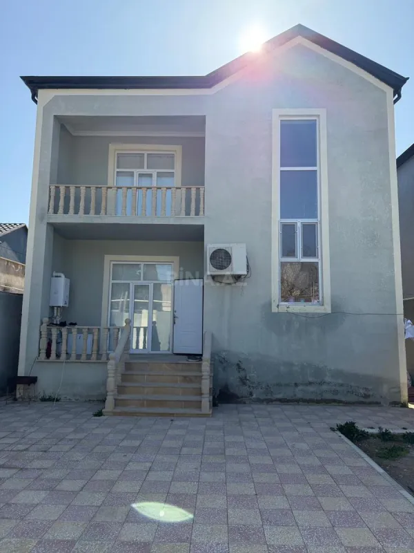 Satılır 4 otaqlı həyət evi 170.5 m²