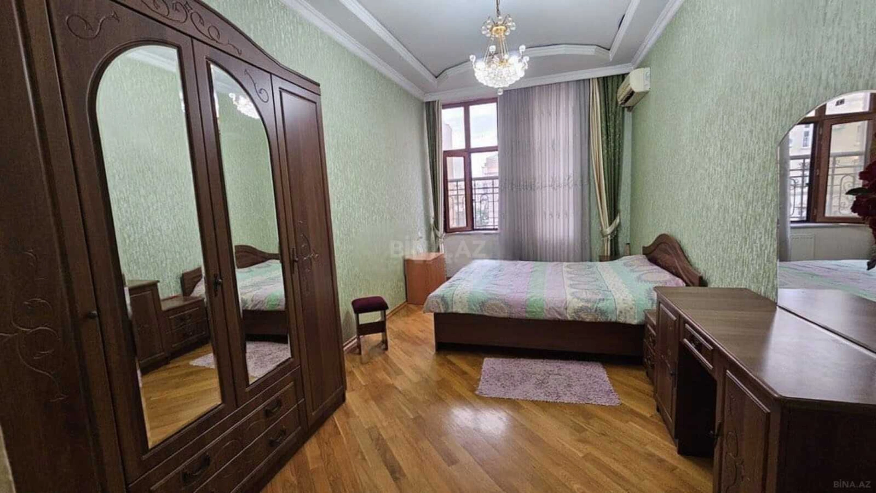 Satılır 2 otaqlı mənzil 60 m²