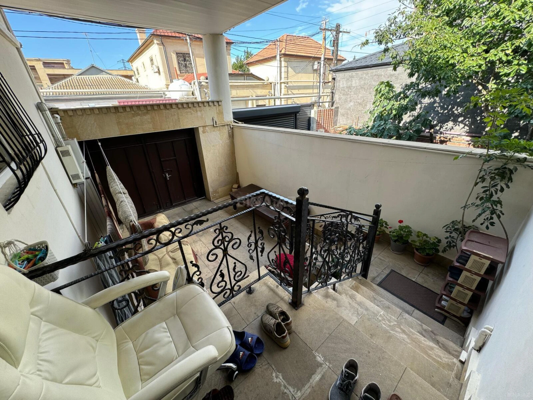 Satılır 4 otaqlı həyət evi 191 m²