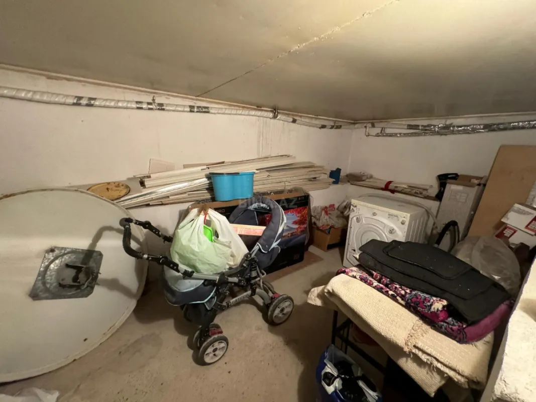 Satılır 4 otaqlı həyət evi 191 m²