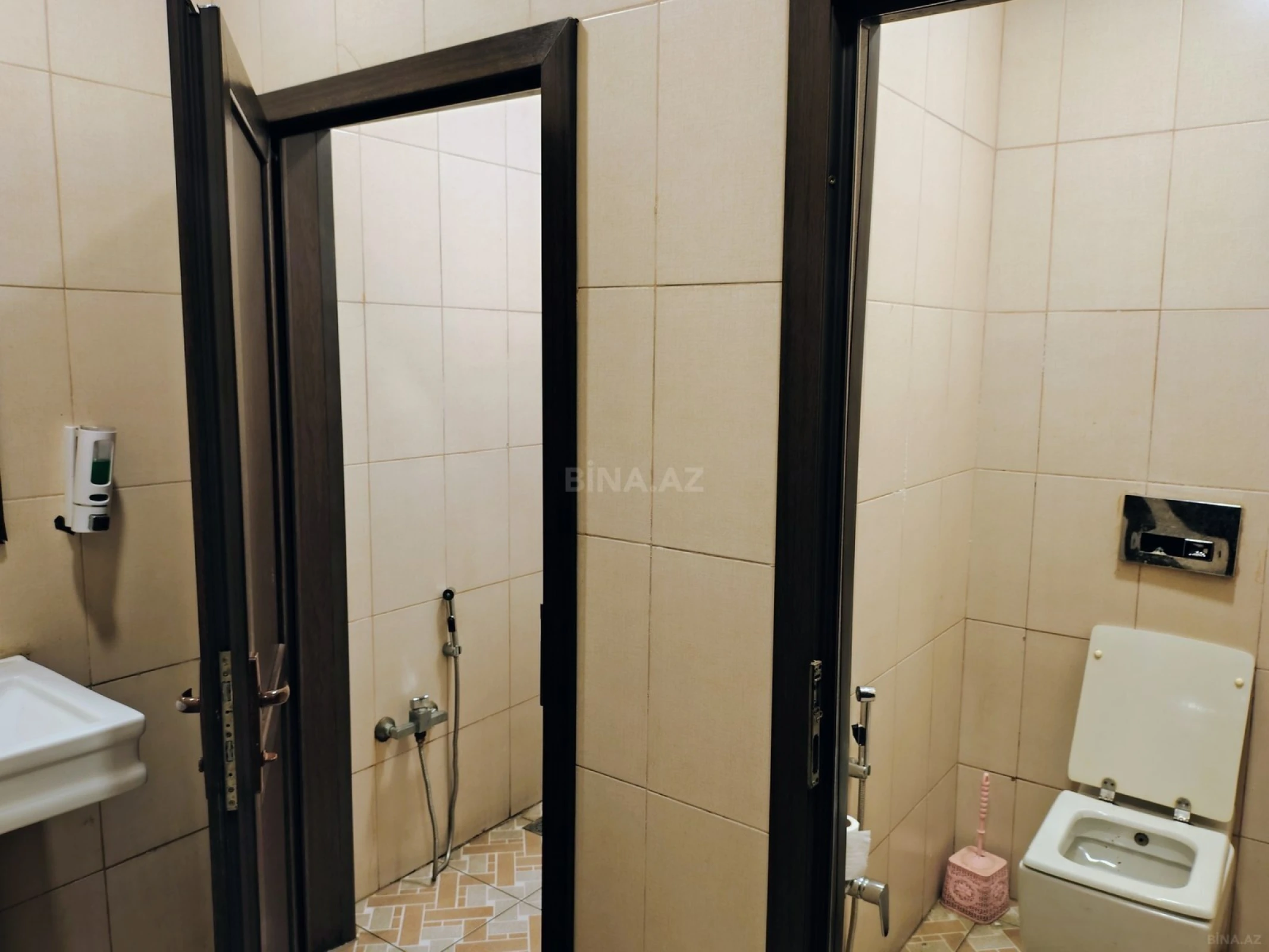 Kirayə verilir obyekt 400 m²