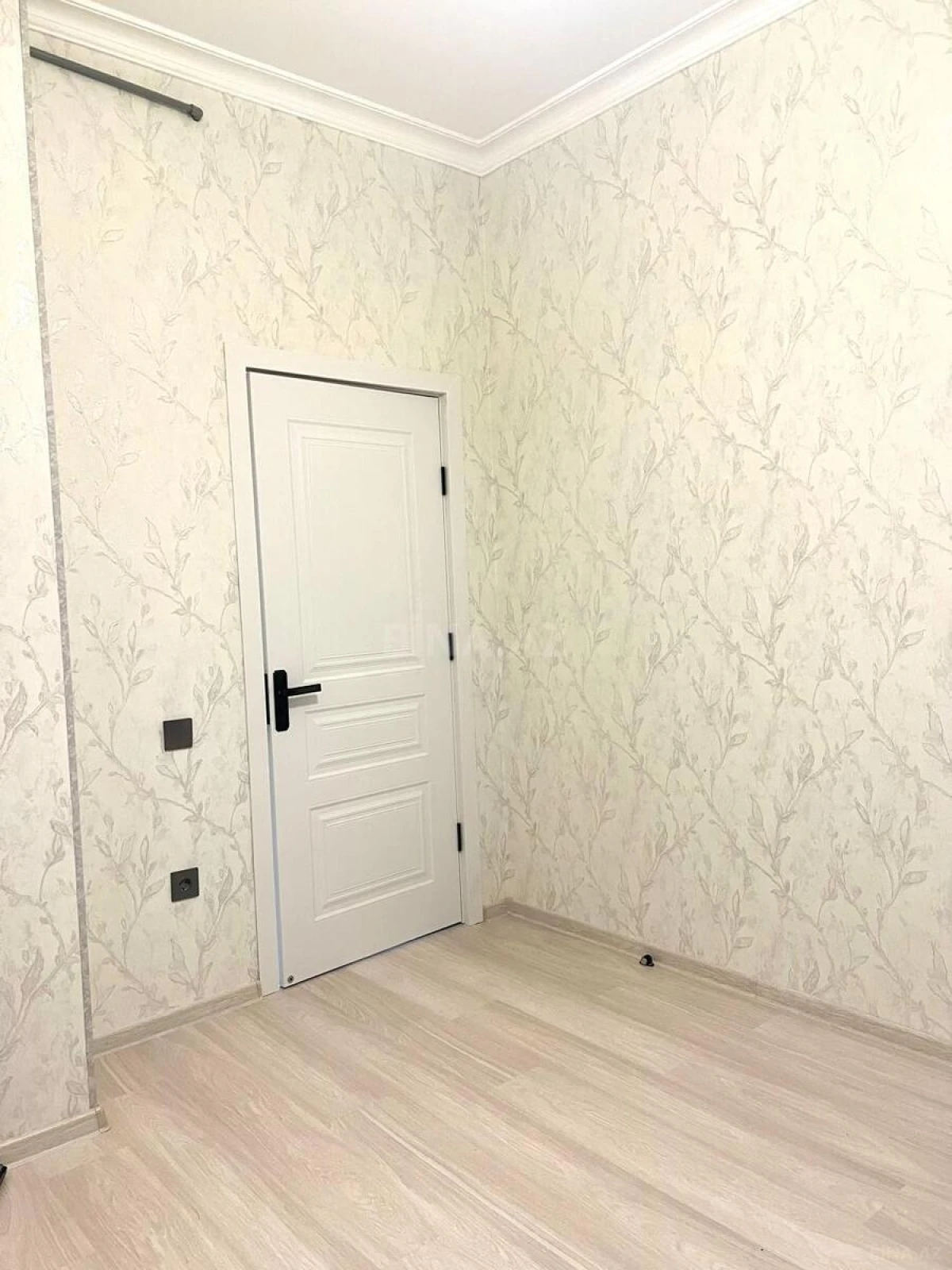 Satılır 2 otaqlı mənzil 47 m²