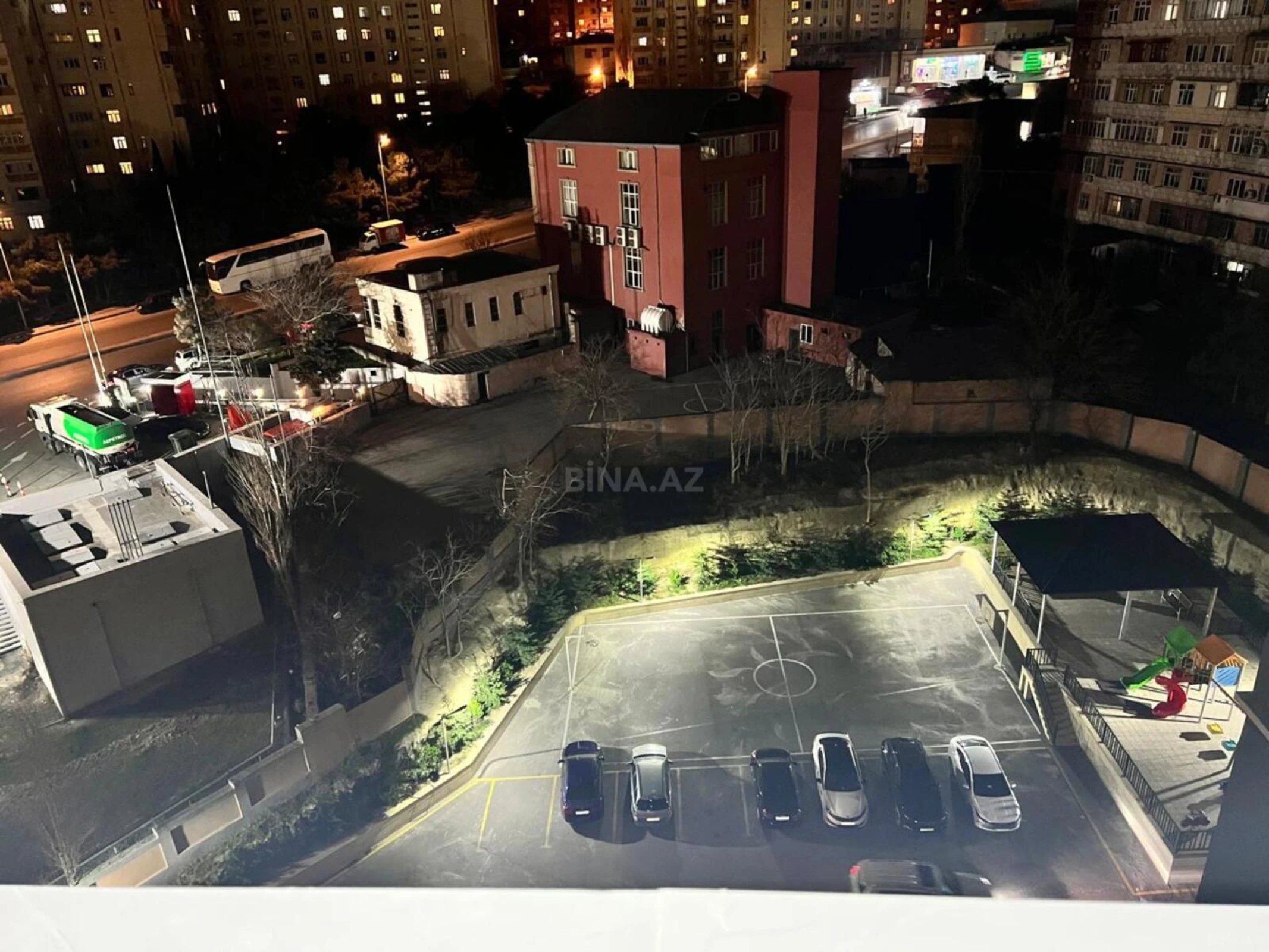 Satılır 2 otaqlı mənzil 47 m²