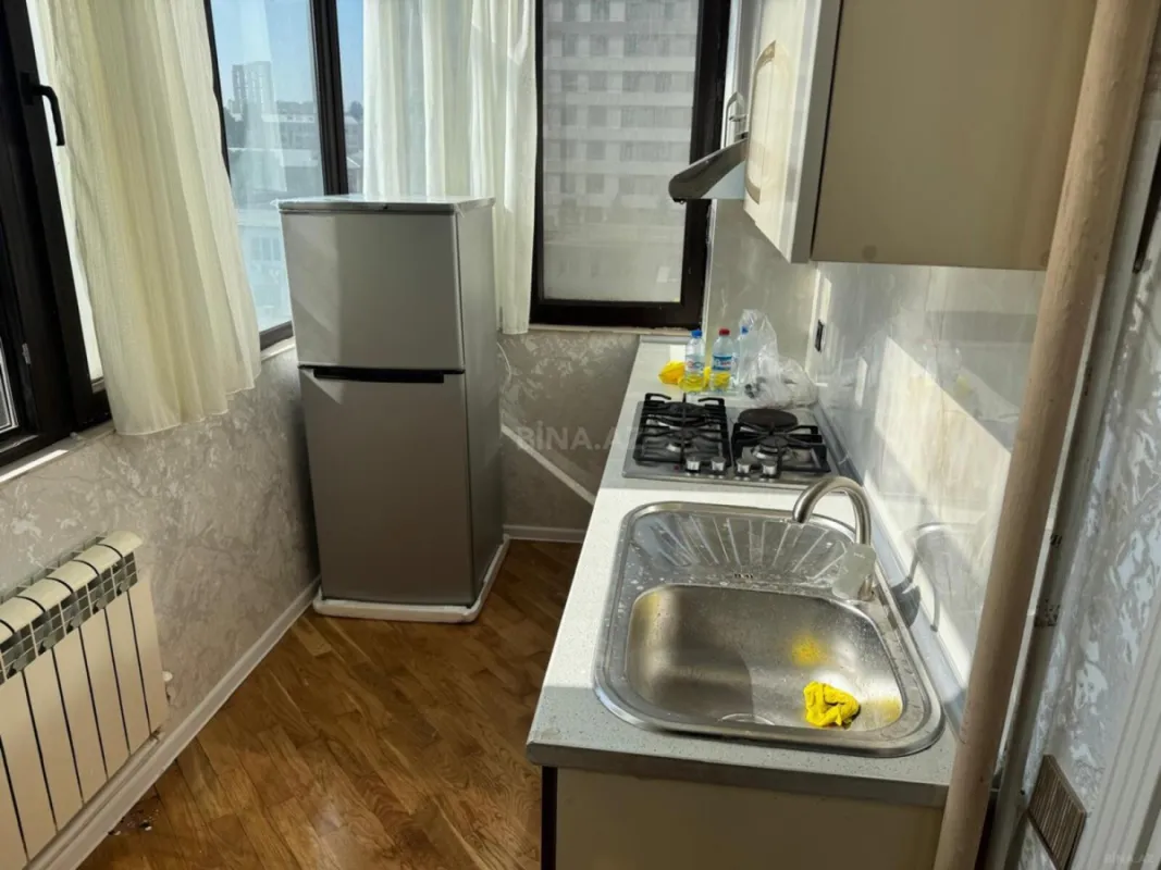 Kirayə verilir 2 otaqlı mənzil 60 m²