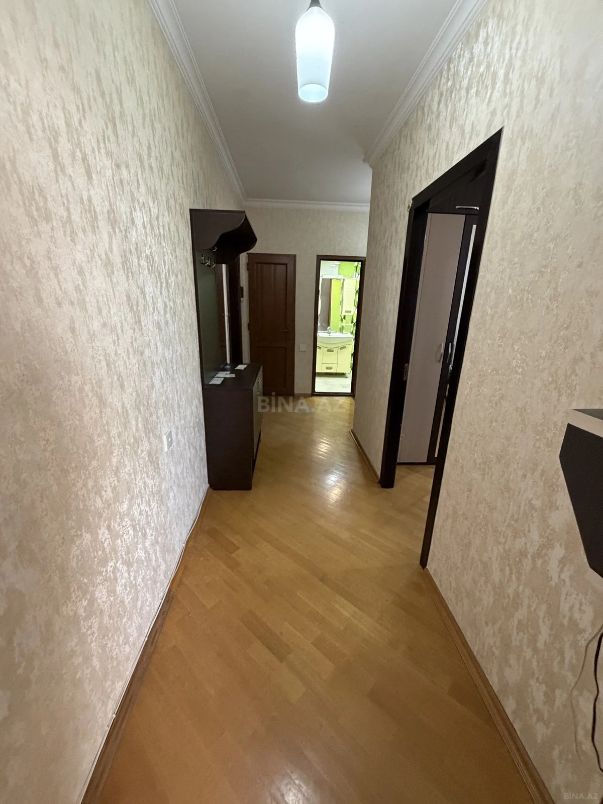 Kirayə verilir 2 otaqlı mənzil 65 m²