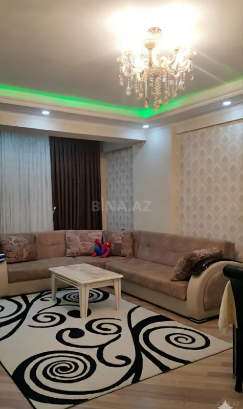 Satılır 2 otaqlı mənzil 74 m²