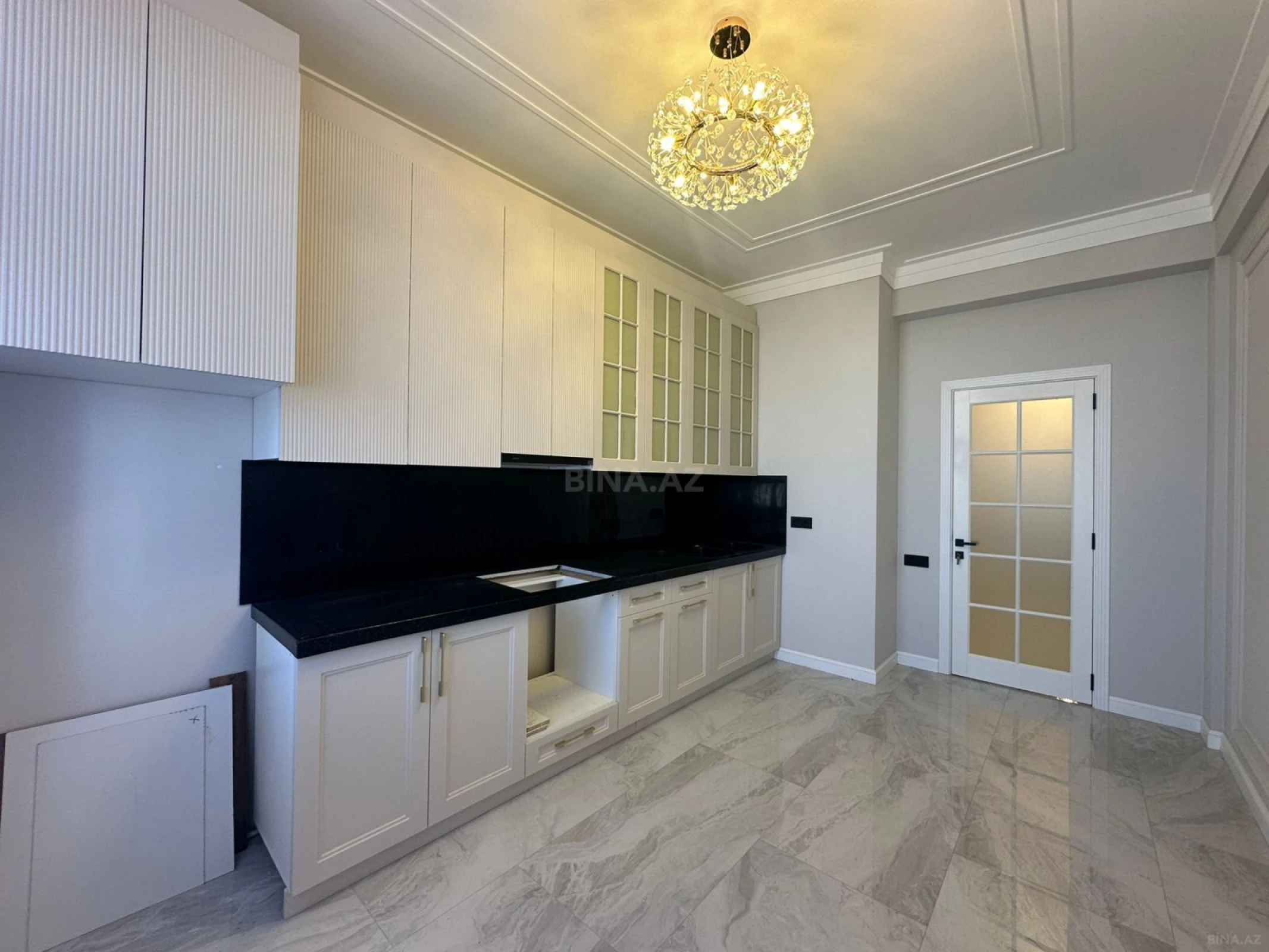 Satılır 3 otaqlı mənzil 100 m²