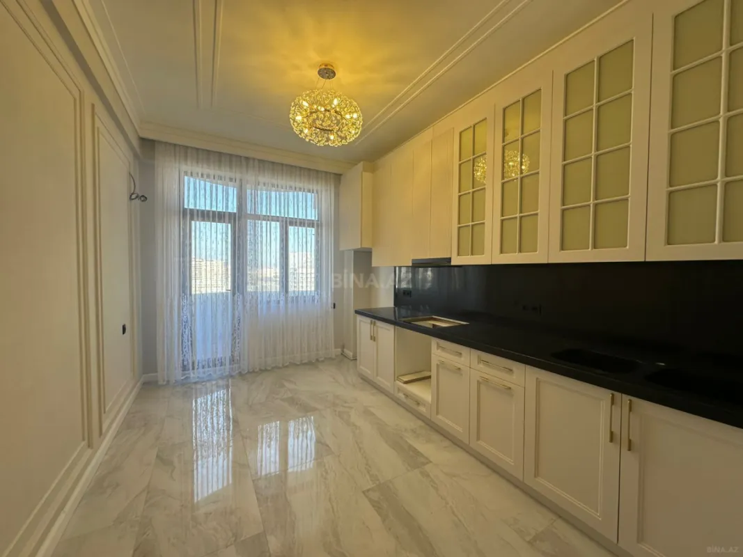 Satılır 3 otaqlı mənzil 100 m²