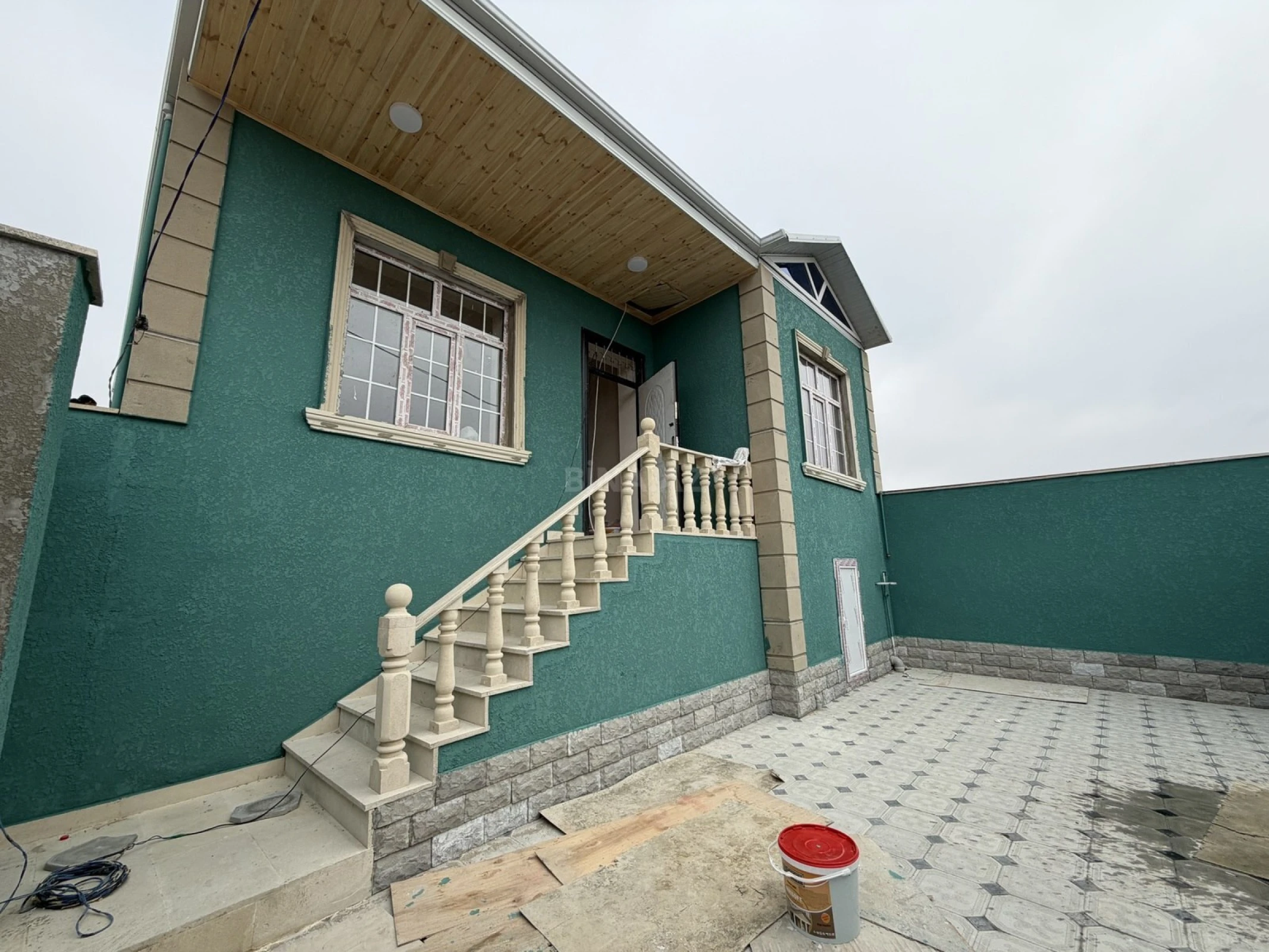 Satılır 3 otaqlı həyət evi 90 m²